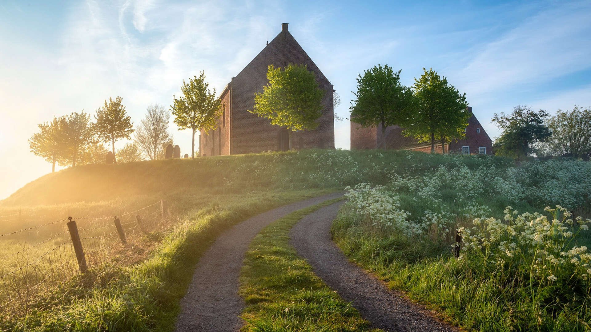 九游官网主页-高校田径联赛爆冷黑马频出，大学田径比赛项目