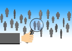 JiuyouAPP下载-中国足球裁判判罚尺度变化分析，国内足球裁判